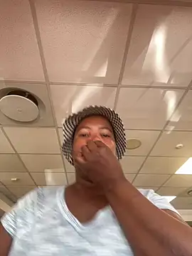 SweetCandy84 online show from 02/18/26, 09:05