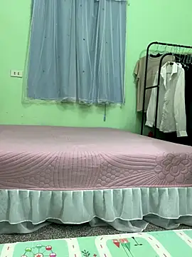 Snapshot of Star_fruit chatting on 11/03/25, 12:28 Star fruit online show from 11/03/25, 12:28