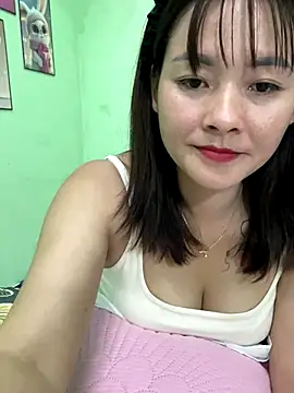 Snapshot of Star_fruit chatting on 11/04/25, 04:39 Star fruit online show from 11/04/25, 04:39