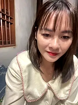 Snapshot of Star_fruit chatting on 11/11/25, 02:55 Star fruit online show from 11/11/25, 02:55