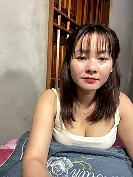 Snapshot of Star_fruit chatting on 11/17/25, 02:01 Star fruit online show from 11/17/25, 02:01