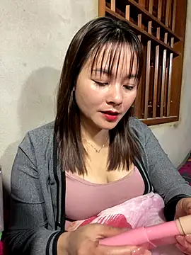 Snapshot of Star_fruit chatting on 12/05/25, 03:09 Star fruit online show from 12/05/25, 03:09