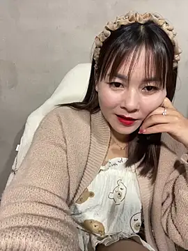 Snapshot of Star_fruit chatting on 12/20/25, 12:45 Star fruit online show from 12/20/25, 12:45