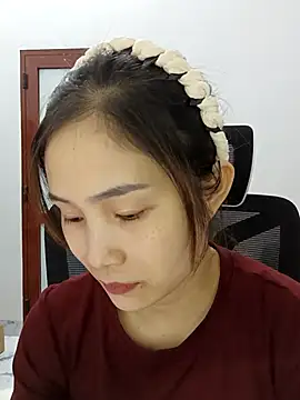 Pig pig11 online show from 12/16/25, 12:32