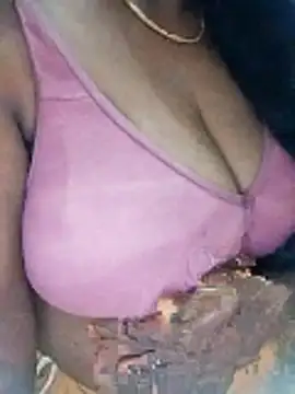 Snapshot of sivashree chatting on 11/18/25, 04:55 sivashree online show from 11/18/25, 04:55