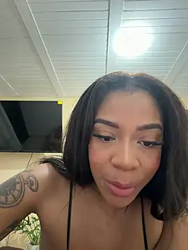 Snapshot of loana_vegas chatting on 06/29/26, 12:39 loana vegas online show from 06/29/26, 12:39