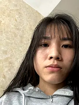 Ruby 68 online show from 12/02/25, 11:04