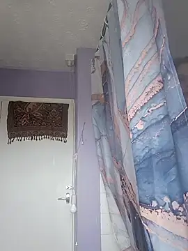 BubblesLovexox online show from 11/16/25, 01:39