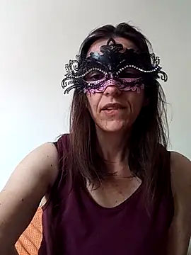 MissMonella85 online show from 06/05/26, 08:42