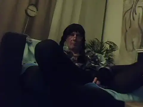 Snapshot of MannenKut chatting on 11/26/25, 01:39 MannenKut online show from 11/26/25, 01:39