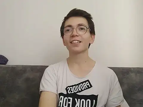 minikkdunyam online show from 10/24/25, 01:40