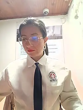 Snapshot of Valentina--1 chatting on 07/07/26, 10:30 Valentina--1 online show from 07/07/26, 10:30