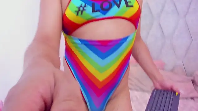 Snapshot of IrinaaVega chatting on 11/10/25, 10:42 IrinaaVega online show from 11/10/25, 10:42