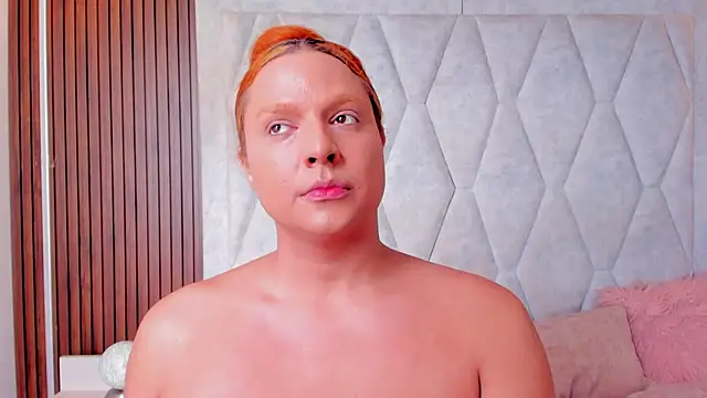 IrinaaVega online show from 04/05/26, 05:21