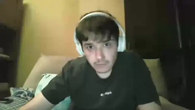 Snapshot of neneaburrido chatting on 11/10/25, 07:57 neneaburrido online show from 11/10/25, 07:57