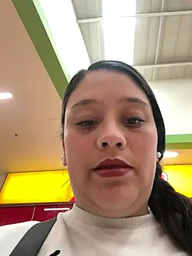 Snapshot of chanelketty chatting on 11/14/25, 02:27 chanelketty online show from 11/14/25, 02:27