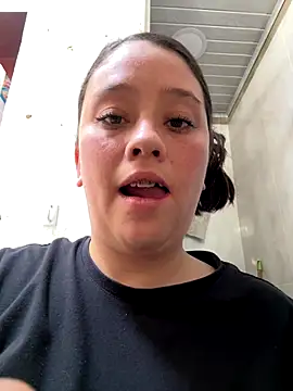 Snapshot of chanelketty chatting on 11/29/25, 01:58 chanelketty online show from 11/29/25, 01:58