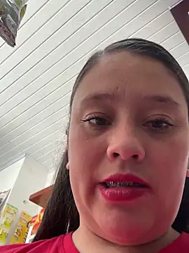 Snapshot of chanelketty chatting on 12/16/25, 04:01 chanelketty online show from 12/16/25, 04:01