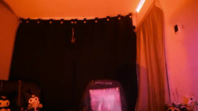 Yueeclipsa online show from 02/06/26, 05:23