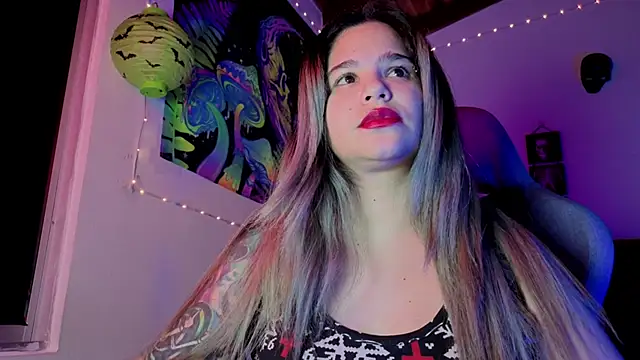 AshGraven online show from 12/22/25, 03:03