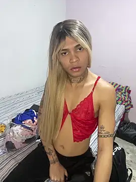 Snapshot of Hansell_francheska chatting on 12/16/25, 05:12 Hansell francheska online show from 12/16/25, 05:12