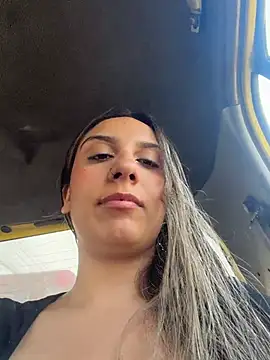 sarah honey   online show from 12/15/25, 03:05