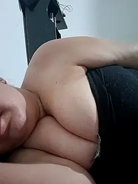 SaraCute 1 online show from 11/15/25, 02:46