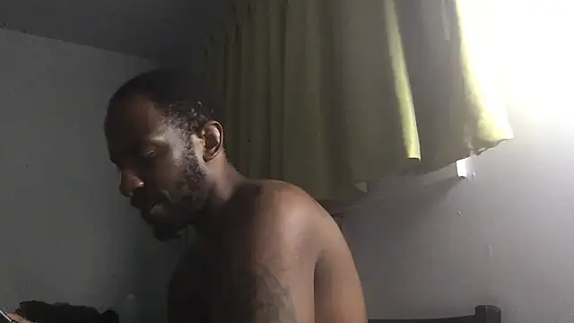 Snapshot of Rayraythegoat chatting on 12/20/25, 08:54 Rayraythegoat online show from 12/20/25, 08:54