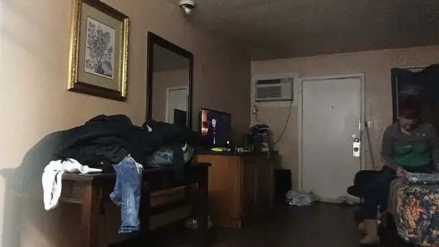 Snapshot of Rayraythegoat chatting on 01/18/26, 06:17 Rayraythegoat online show from 01/18/26, 06:17