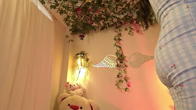 ISA NIXON online show from 03/31/26, 02:06