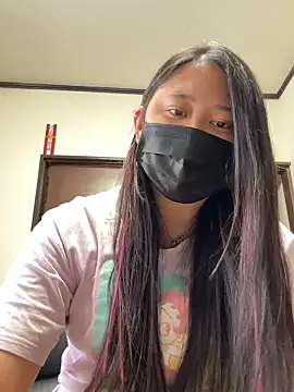 Snapshot of arisu_Fcap chatting on 11/13/25, 12:09 arisu Fcap online show from 11/13/25, 12:09