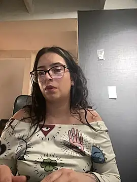 Kloe Novoa online show from 02/09/26, 01:26