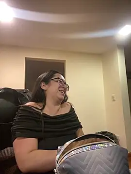 Kloe Novoa online show from 03/26/26, 12:22