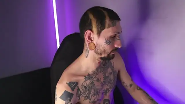 Snapshot of TokyoHatsumoto chatting on 03/03/26, 10:59 TokyoHatsumoto online show from 03/03/26, 10:59