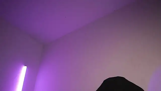 TokyoHatsumoto online show from 03/08/26, 02:04