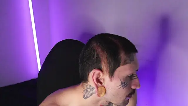 TokyoHatsumoto online show from 03/08/26, 11:19