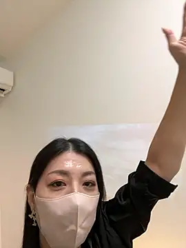 Snapshot of akimix_xoxo chatting on 11/26/25, 01:34 akimix xoxo online show from 11/26/25, 01:34