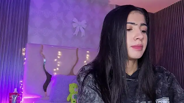 MAIILY TAY online show from 01/14/26, 11:49