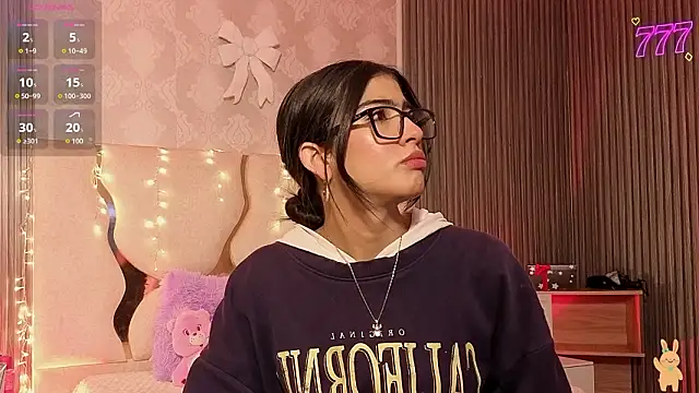 MAIILY TAY online show from 01/16/26, 11:47