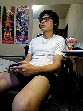 Ais B10 online show from 02/22/26, 03:40