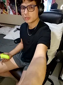 Ais B10 online show from 03/07/26, 04:20