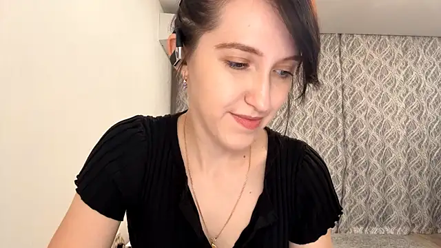 Snapshot of MerrillYeast chatting on 11/01/25, 04:31 MerrillYeast online show from 11/01/25, 04:31