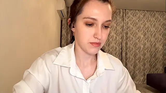 Snapshot of MerrillYeast chatting on 11/25/25, 05:13 MerrillYeast online show from 11/25/25, 05:13