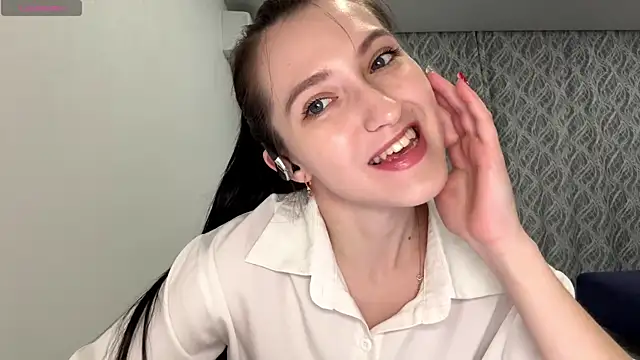 Snapshot of MerrillYeast chatting on 12/02/25, 07:09 MerrillYeast online show from 12/02/25, 07:09