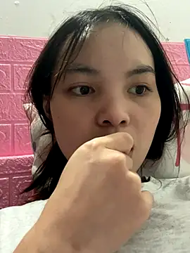 Snapshot of Tina_x chatting on 11/13/25, 05:23 Tina x online show from 11/13/25, 05:23