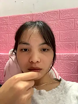 Snapshot of Tina_x chatting on 12/05/25, 06:33 Tina x online show from 12/05/25, 06:33