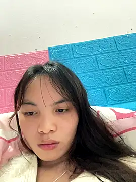 Snapshot of Tina_x chatting on 12/18/25, 01:55 Tina x online show from 12/18/25, 01:55