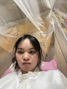 Snapshot of Tina_x chatting on 02/16/26, 08:32 Tina x online show from 02/16/26, 08:32