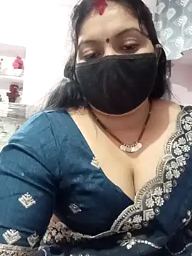 Best couple2001 online show from 11/25/25, 06:57