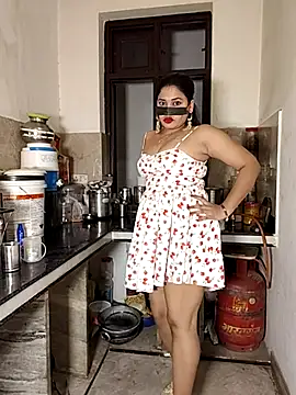 Heena-143 online show from 04/10/26, 03:39